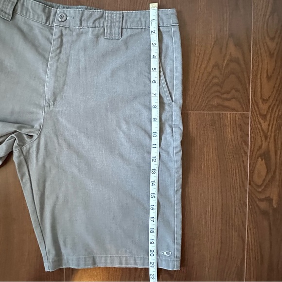 O’Neill Men’s Shorts Size 34 - Picture 4 of 6